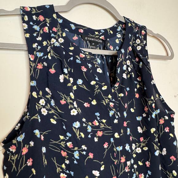 41 Hawthorn Morey Split Neck Sleeveless Top Women’s XS Navy Blue Floral NWT - Picture 3 of 6